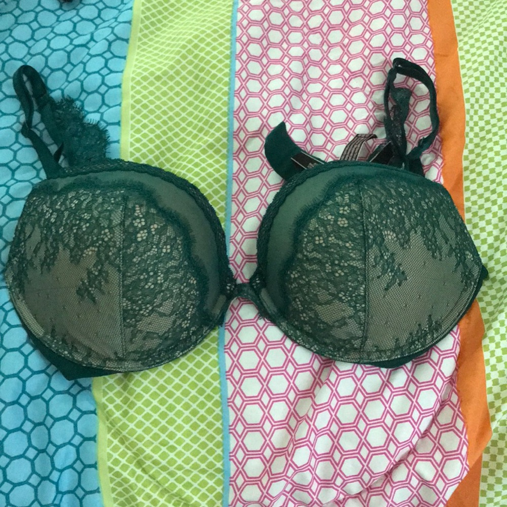 Victoria’s Secret bra